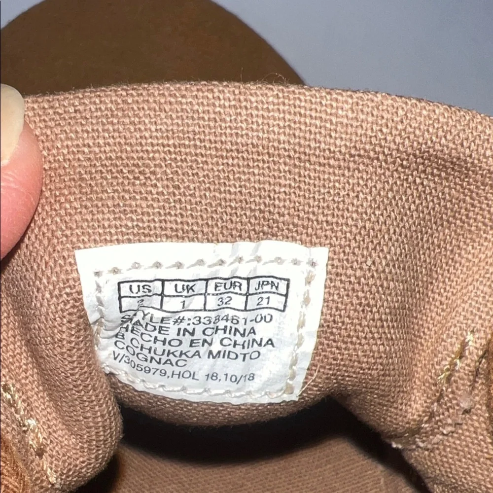 GAP Kids Tan Suede Chukka Cognac‎ Lace-Up Boots